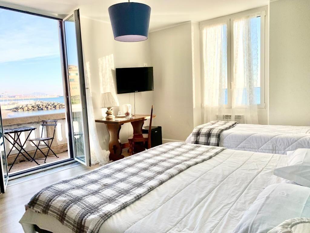 Hotel Castello Miramare Genoa Bagian luar foto