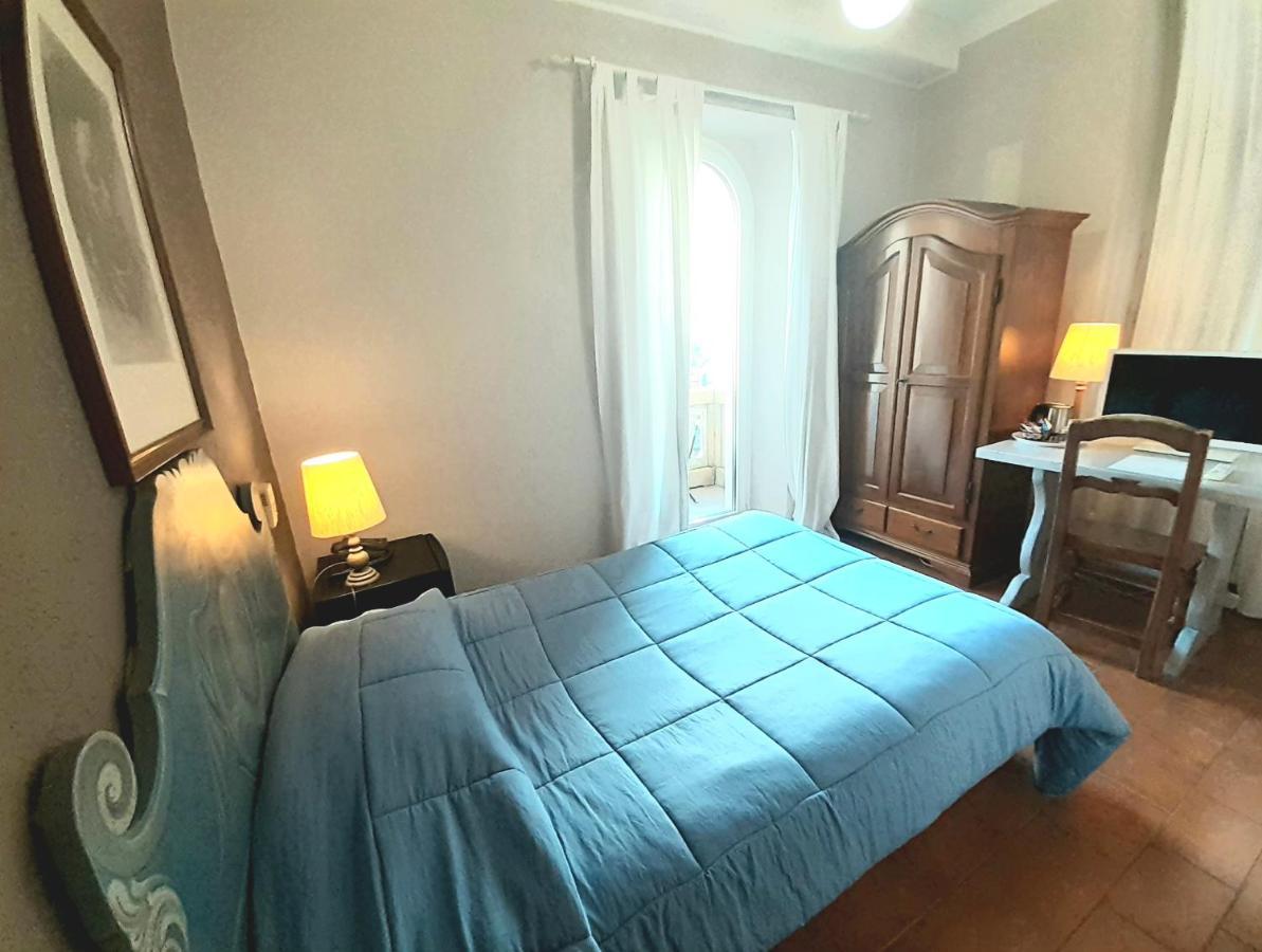 Hotel Castello Miramare Genoa Bagian luar foto