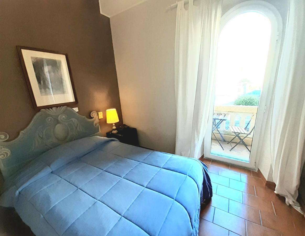 Hotel Castello Miramare Genoa Bagian luar foto